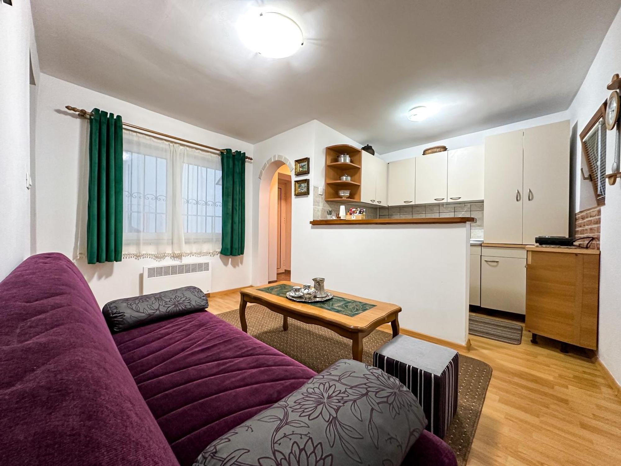 Apartman Lokum SJJ Buitenkant foto